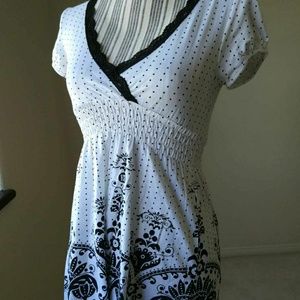 NWOT Empire Waist Feminine Top